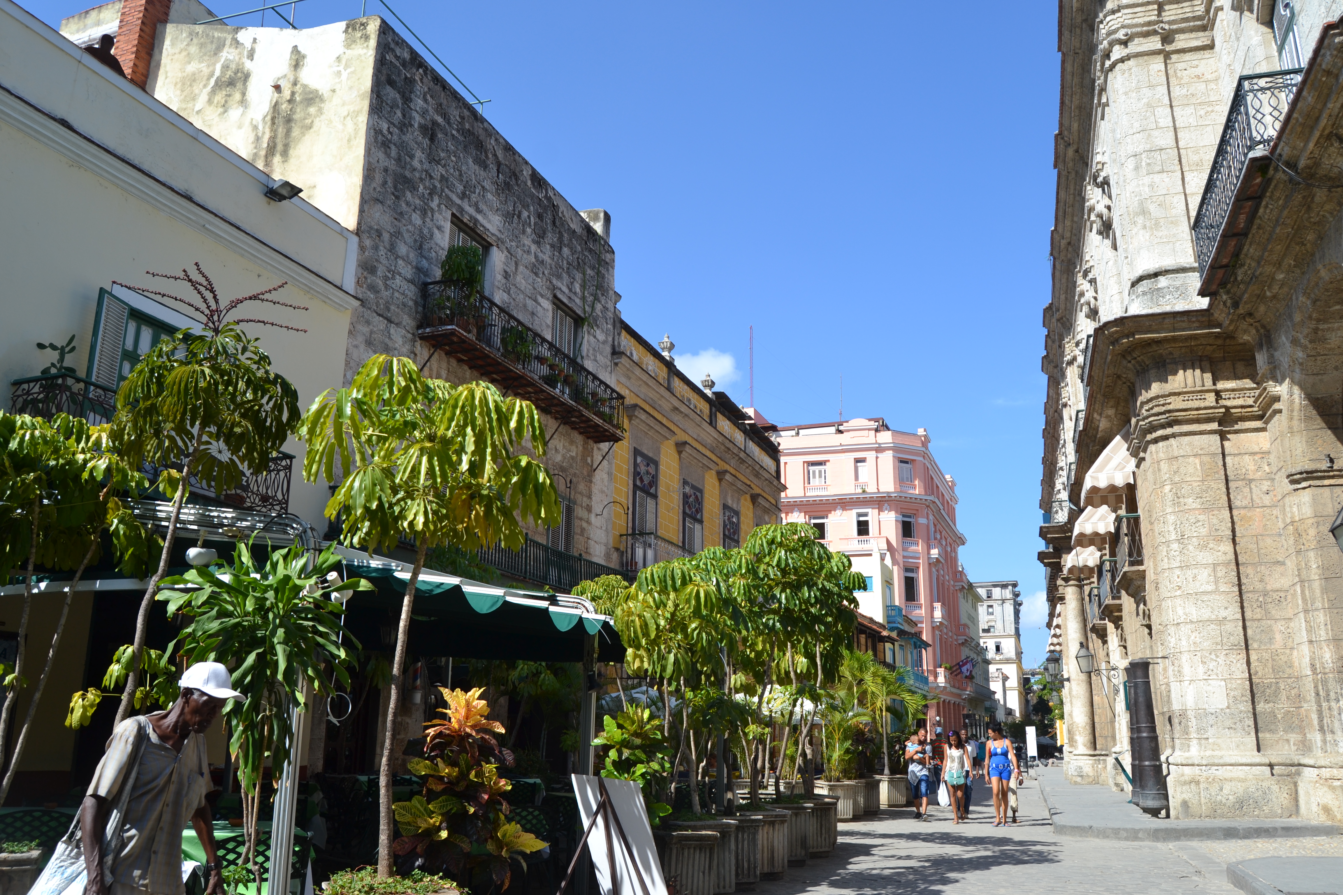 Calle Obispo, La Habana, Cuba