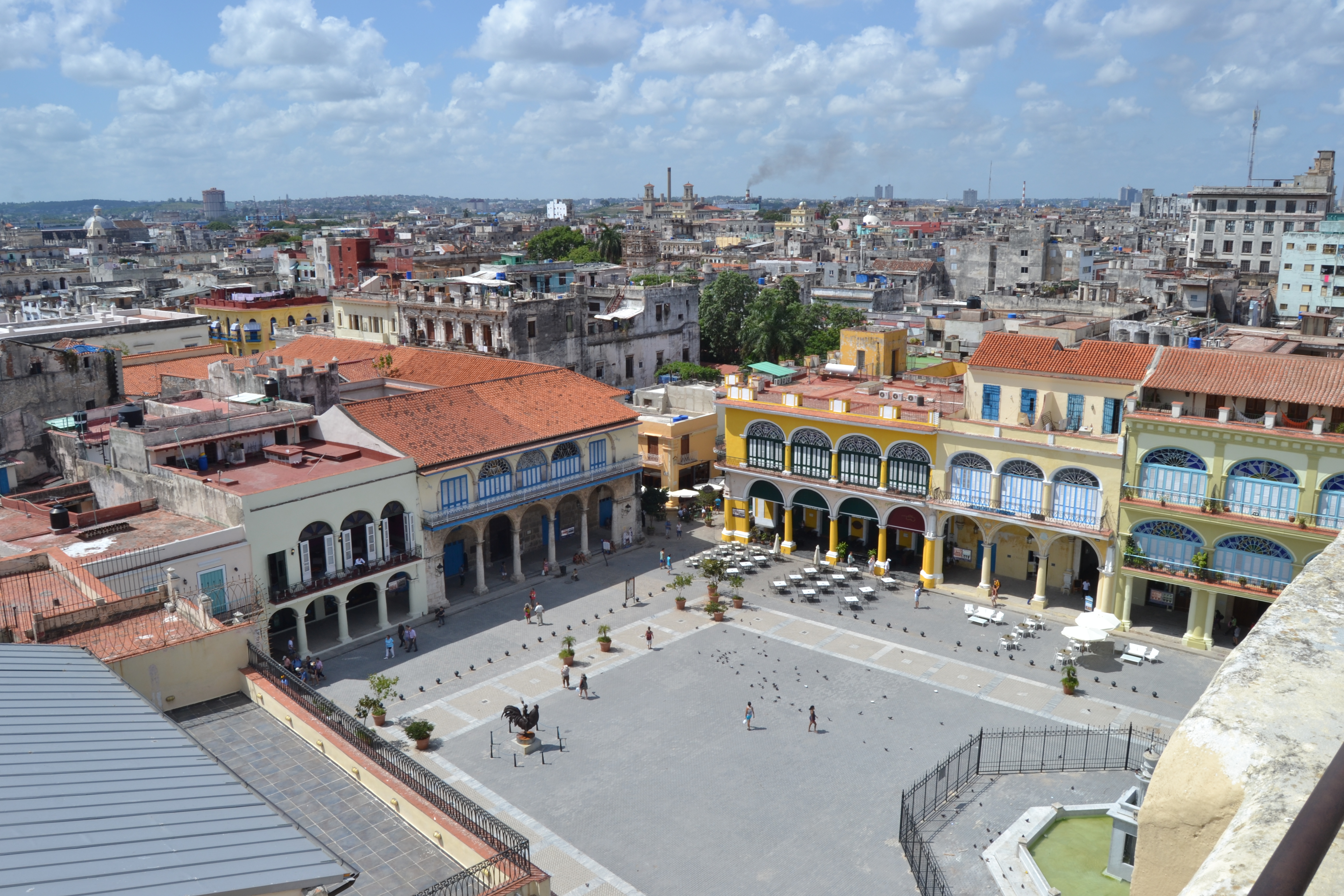 Plaza Vieja, La Habana, Cuba