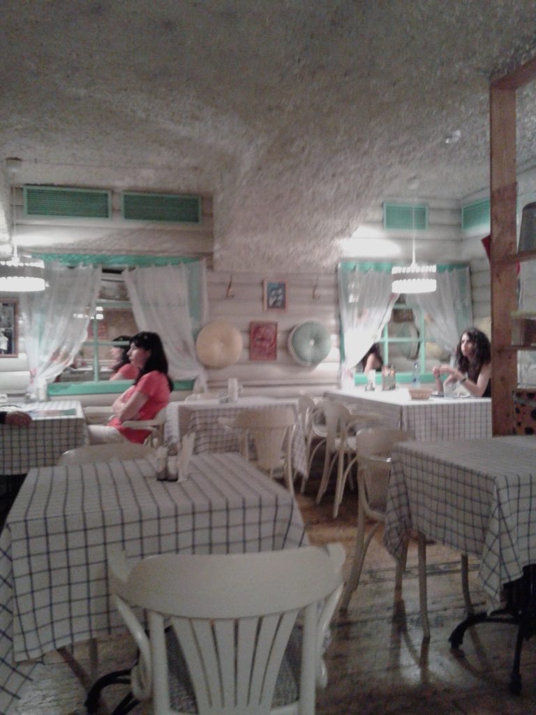 Dachniki Soviet Café, San Petersburgo, Rusia