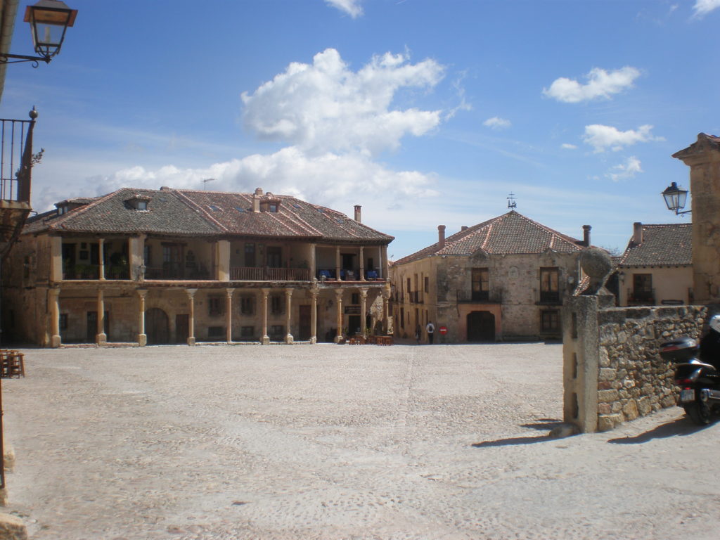 Plaza Mayor, Pedraza, Segovia