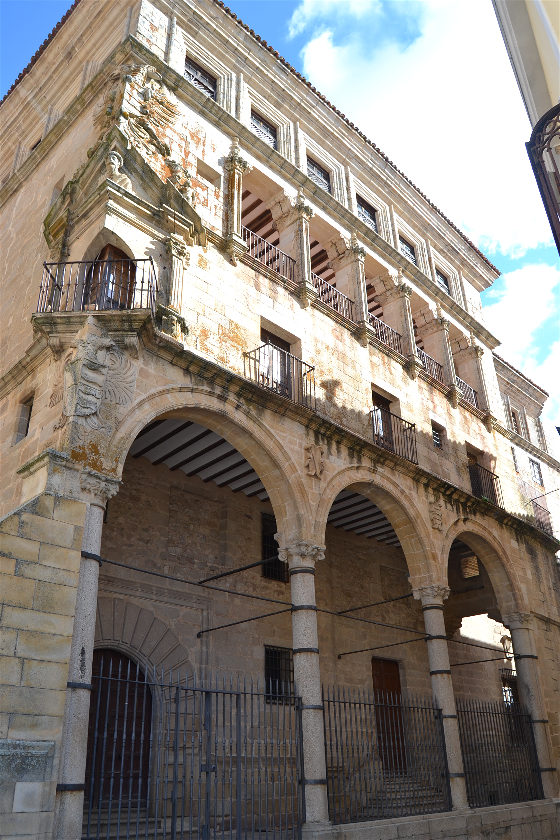 Palacio de los Duques de San Carlos, Trujillo, España