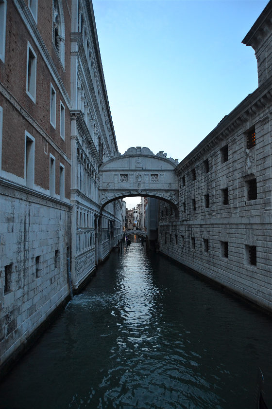Puente de los Suspiros, Venecia, Italia