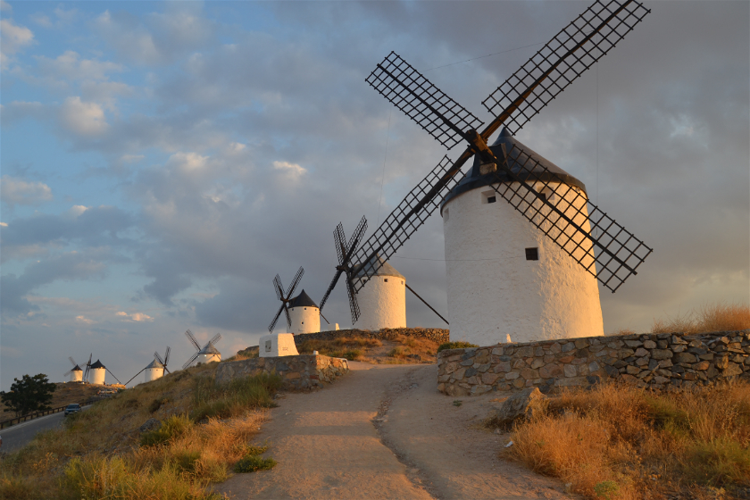 Consuegra (Toledo): Soñando con perseguir molinos de viento