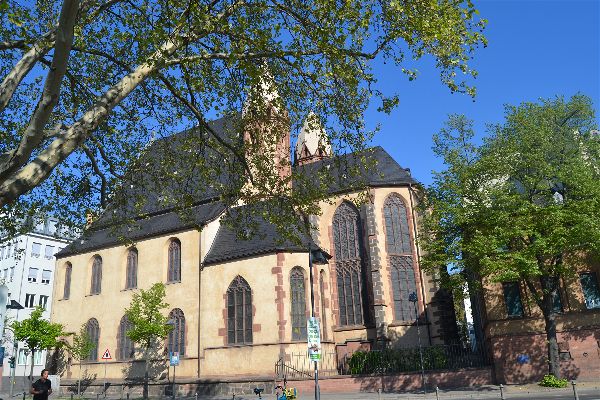 St. Leonhardskirche, Frankfurt, Alemania