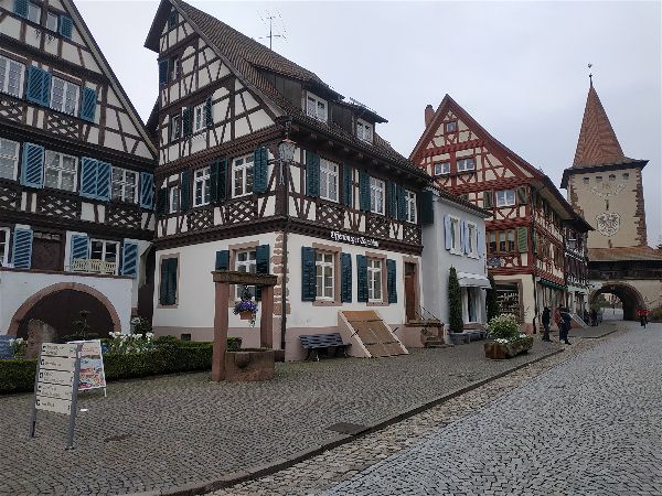 Diario Selva Negra, Alsacia y Luxemburgo – Abril 2019: Día 2: Heidelberg, Sasbachwalden, Gegenbach, Schiltach