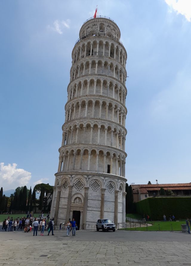 La imagen tiene un atributo ALT vacío; su nombre de archivo es Pisa-35.jpg