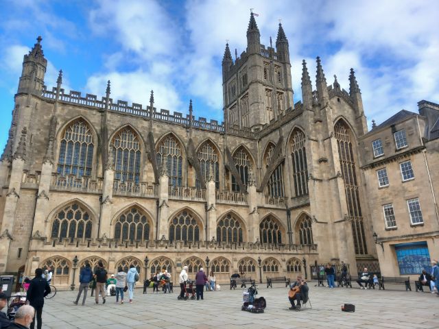 Diario Cotswolds (Inglaterra) – Octubre 2023: Día 2: Bristol – Bath – Lacock – Castle Combe – Malmesbury – Shipton Moyne