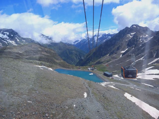 La imagen tiene un atributo ALT vacío; su nombre de archivo es Stubai-Glacier-45.jpg